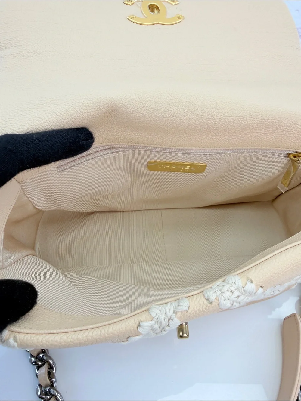 Chanel 19 Flap Medium Calfskin Crochet Shoulder Bag Beige